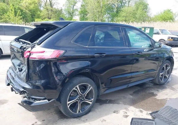 Ford EDGE cena 59999 przebieg: 36305, rok produkcji 2019 z Trzemeszno małe 92